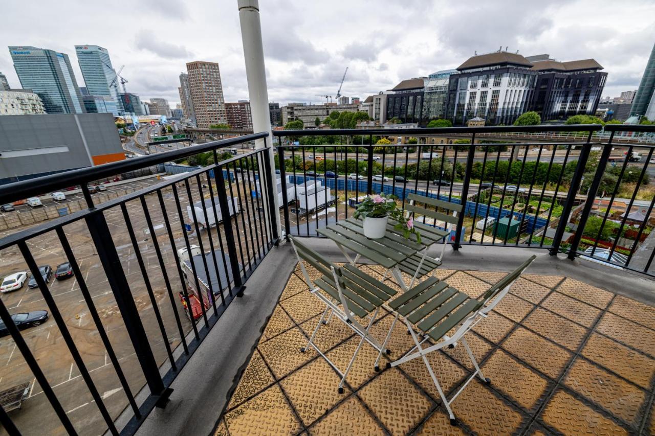Two Bed Apartment Near Canary Wharf London Luaran gambar
