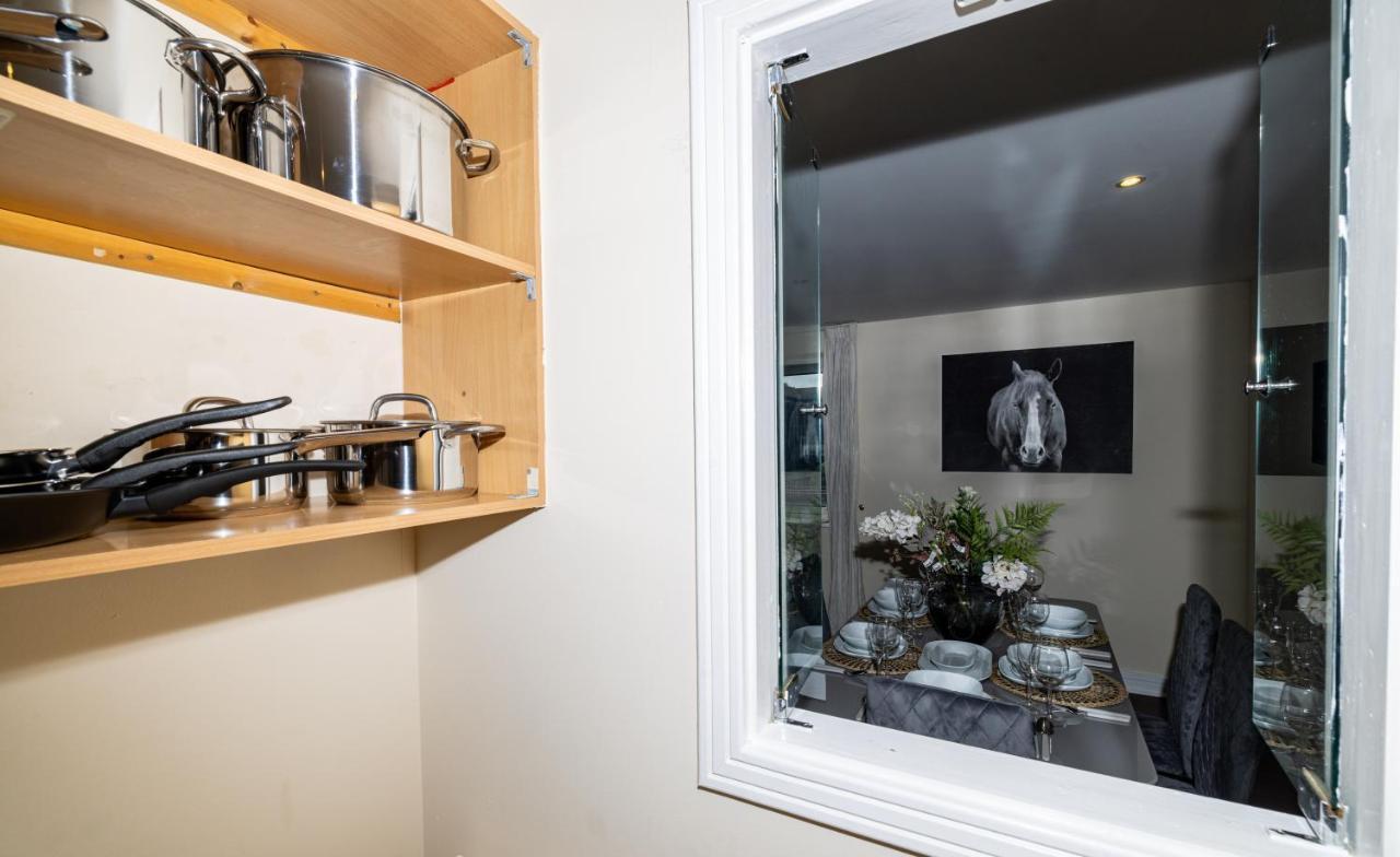 Two Bed Apartment Near Canary Wharf London Luaran gambar